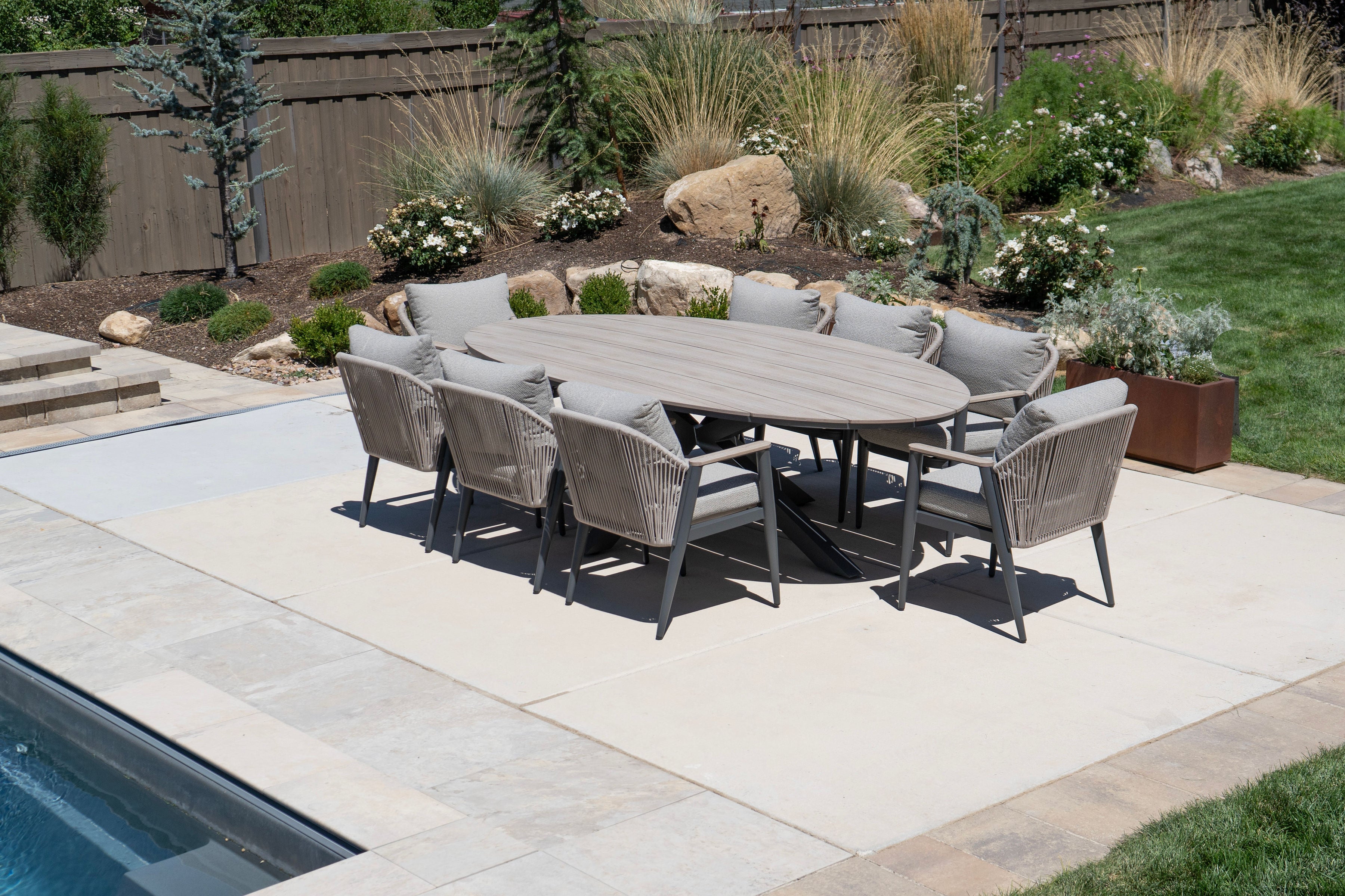 Pine Valley 9-Piece Dining Set