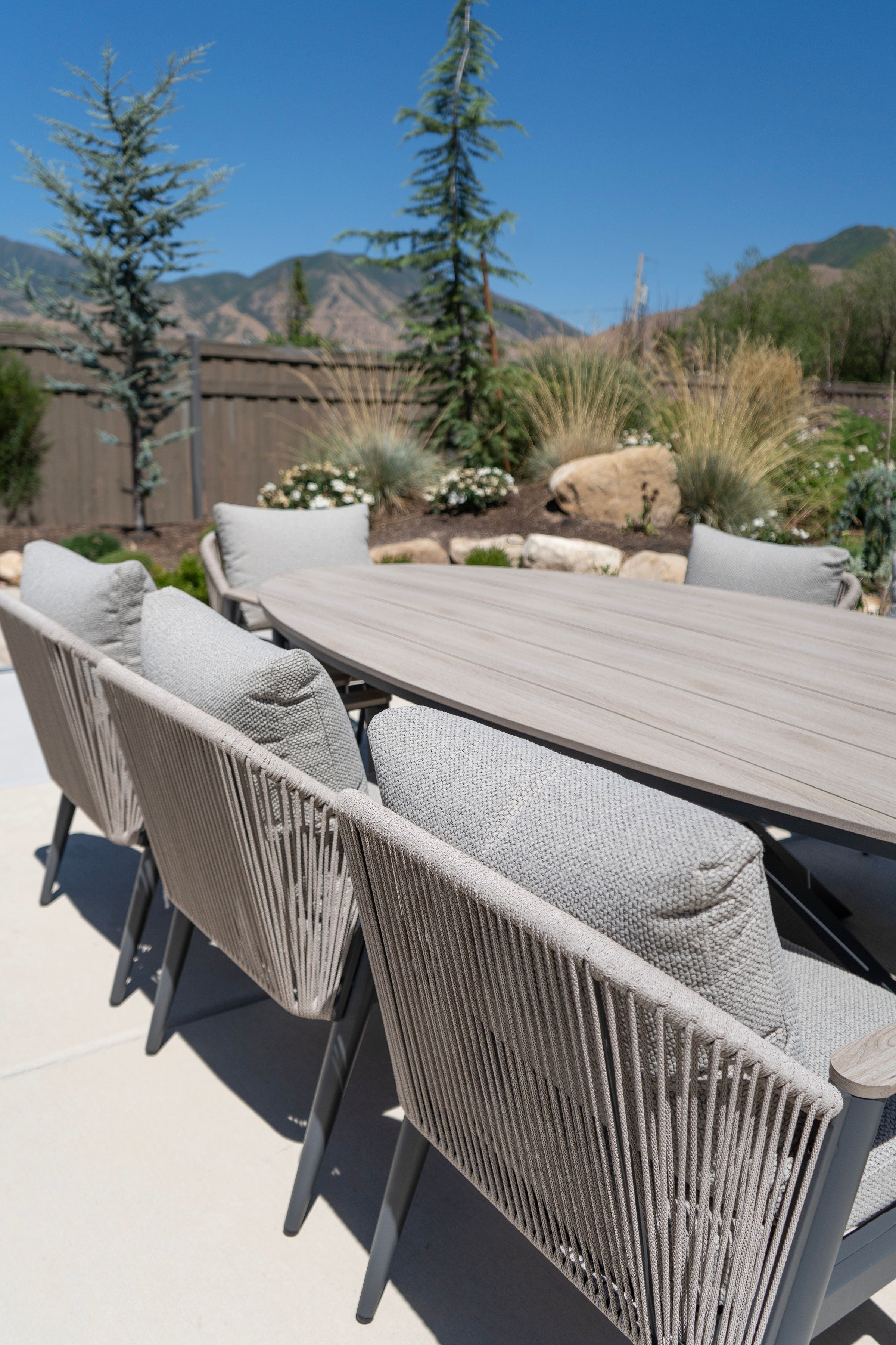 Pine Valley 9-Piece Dining Set