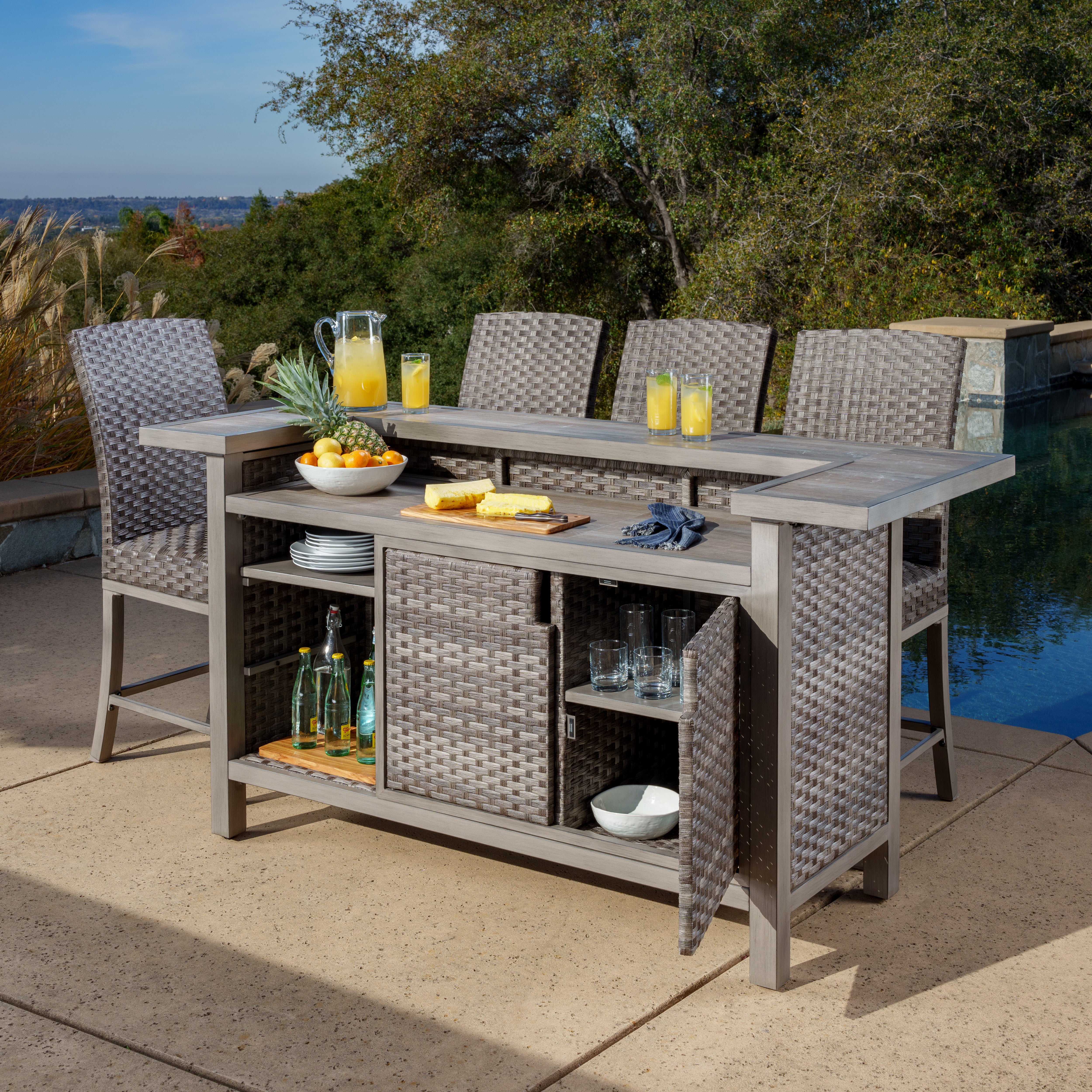 Taylor 5 Piece Bar Set